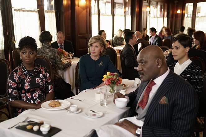 The Good Fight - Stoppable: Requiem for an Airdate - Photos - Christine Baranski, Delroy Lindo, Cush Jumbo