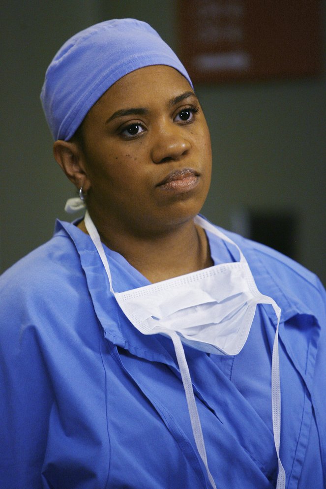 Grey's Anatomy - Die jungen Ärzte - Liebesbrief im Aufzug - Filmfotos - Chandra Wilson