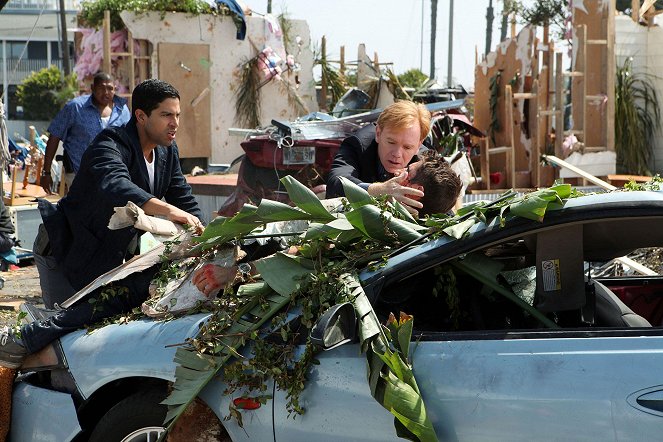CSI: Miami helyszínelők - Elfújta a szél - Filmfotók - Omar Benson Miller, Adam Rodriguez, David Caruso, Jonathan Togo