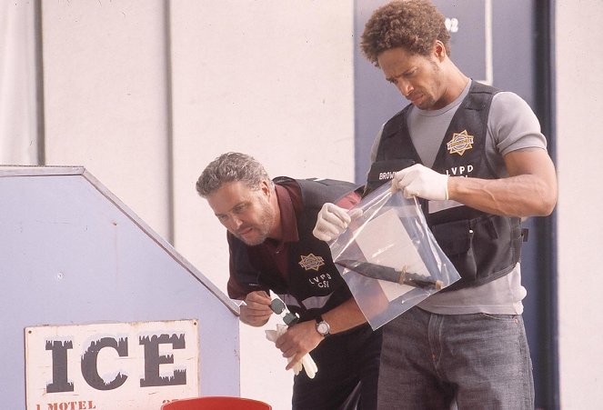 CSI - Den Tätern auf der Spur - Season 4 - Ein sauberer Schnitt – Teil 1 - Filmfotos - William Petersen, Gary Dourdan
