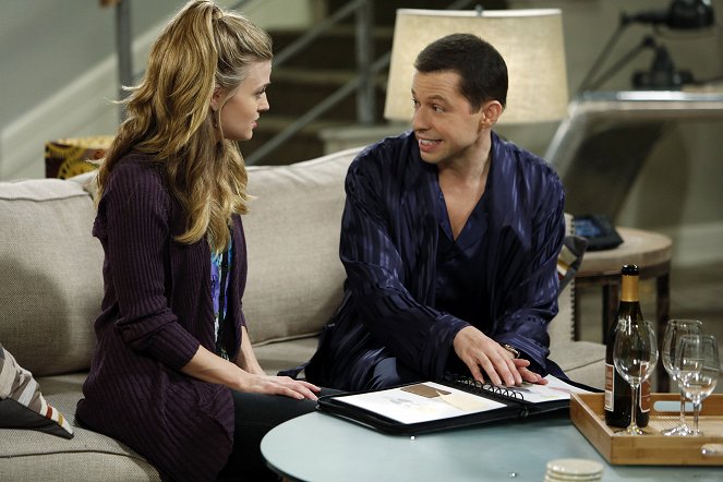 Two and a Half Men - Welcome to Alancrest - Photos - Brooke D'Orsay, Jon Cryer