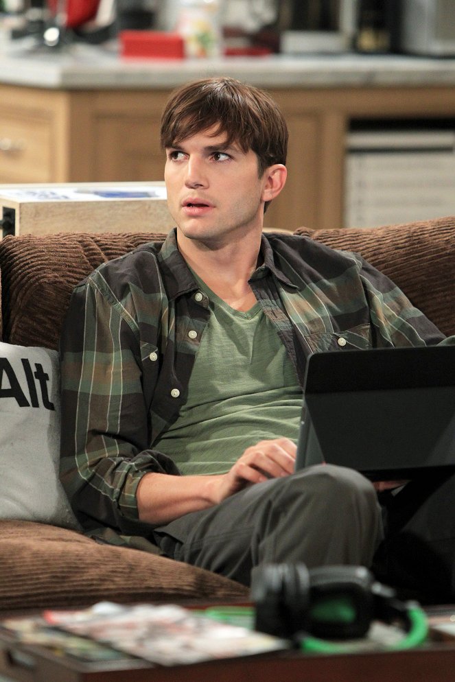 Two and a Half Men - That's Not What They Call It in Amsterdam - Van film - Ashton Kutcher