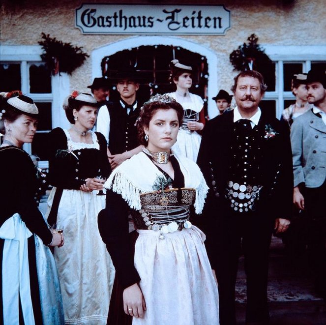 Der Unfried - De la película - Christine Neubauer, Gerd Fitz