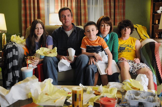 The Middle - Season 1 - Der neue Führerschein - Filmfotos - Eden Sher, Neil Flynn, Atticus Shaffer, Patricia Heaton, Charlie McDermott