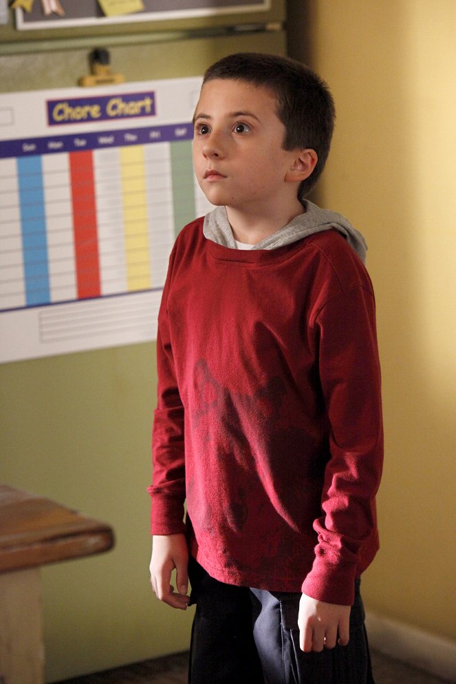 The Middle - The Jeans - Van film - Atticus Shaffer