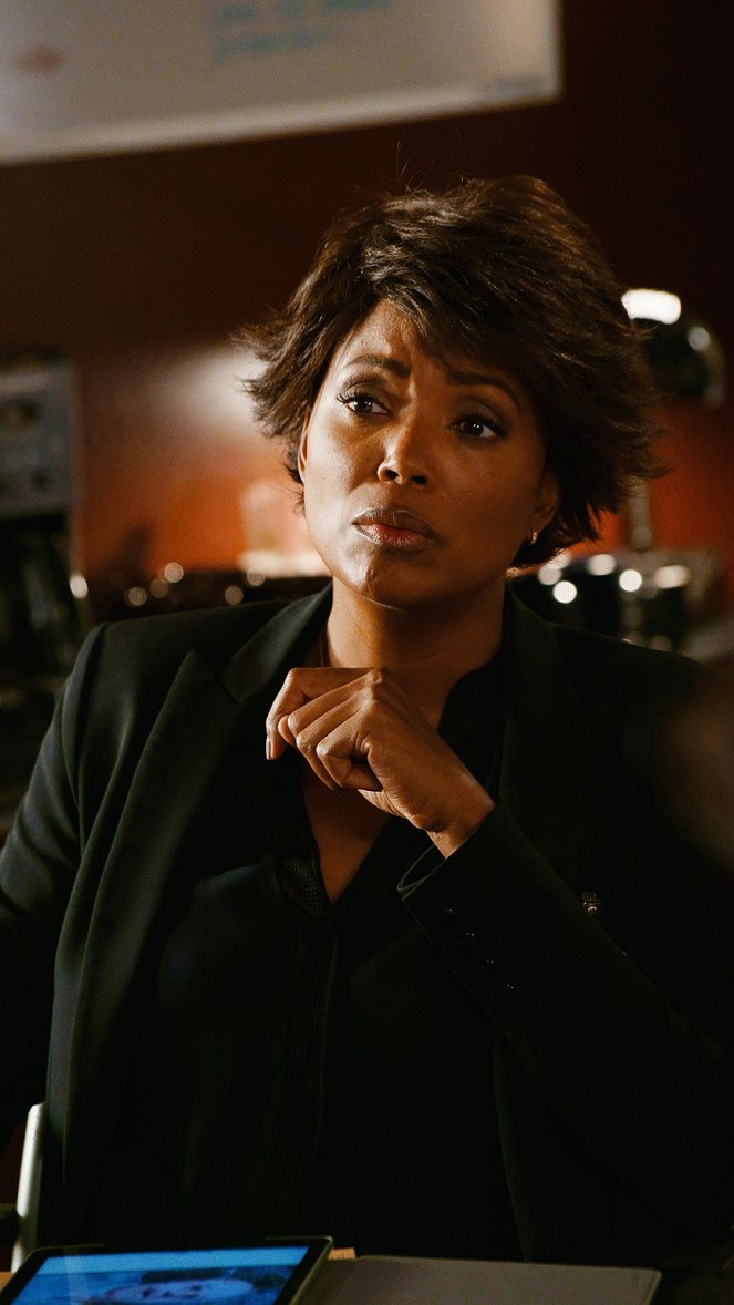 Criminal Minds - Internal Affairs - Photos - Aisha Tyler