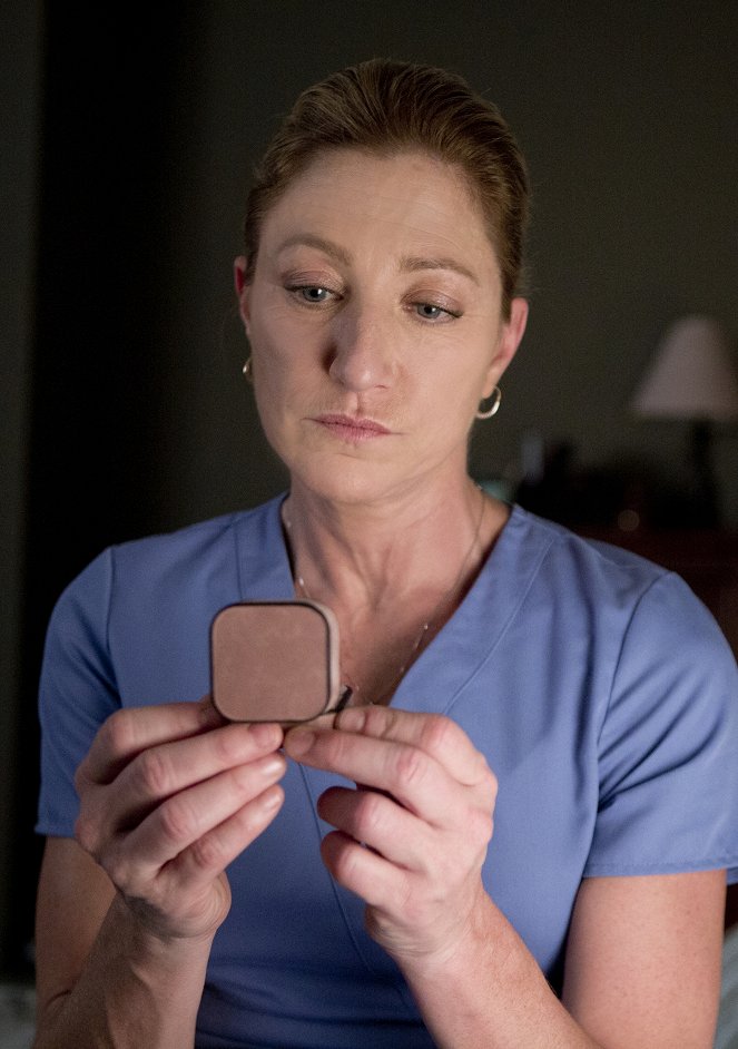 Nurse Jackie - Season 5 - Heart - Photos - Edie Falco
