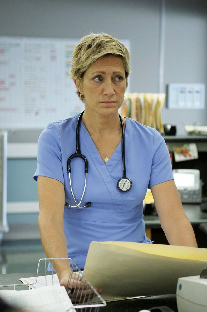 Nurse Jackie - Notre besoin de consolation est impossible à rassasier - Film - Edie Falco