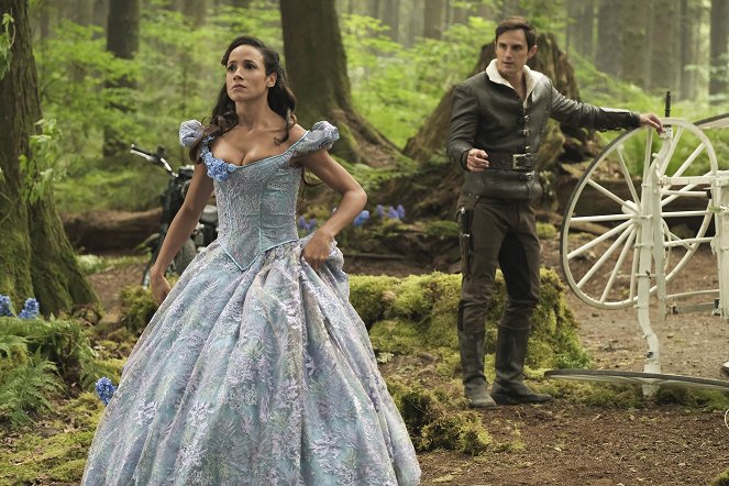 Once Upon a Time - Hyperion Heights - Photos - Dania Ramirez, Andrew J. West