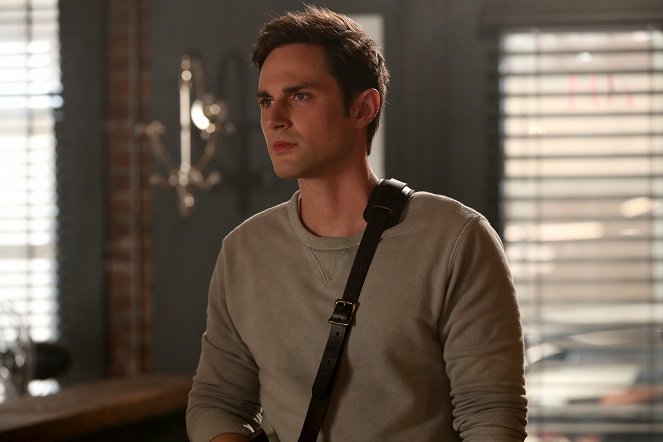 Once Upon a Time - Season 7 - Hyperion Heights - Kuvat elokuvasta - Andrew J. West