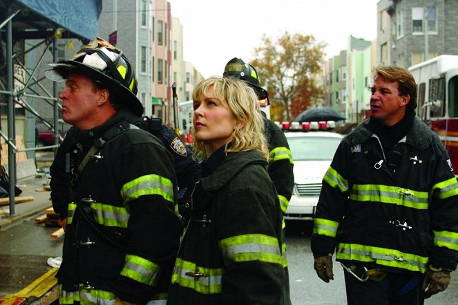 Third Watch - Photos - Amy Carlson