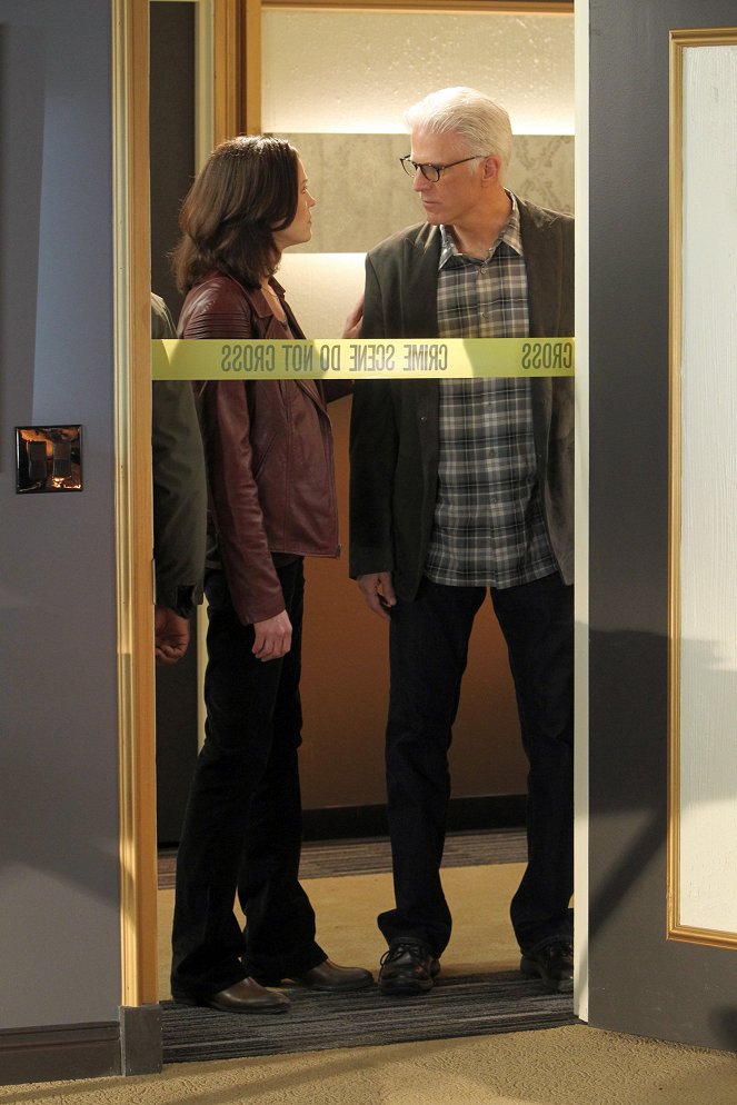 CSI: Crime Scene Investigation - Forget Me Not - Photos - Jorja Fox, Ted Danson