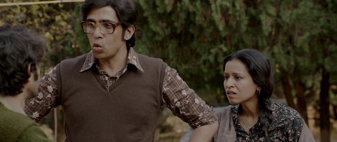A Death in the Gunj - Van film - Gulshan Devaiah, Tillotama Shome