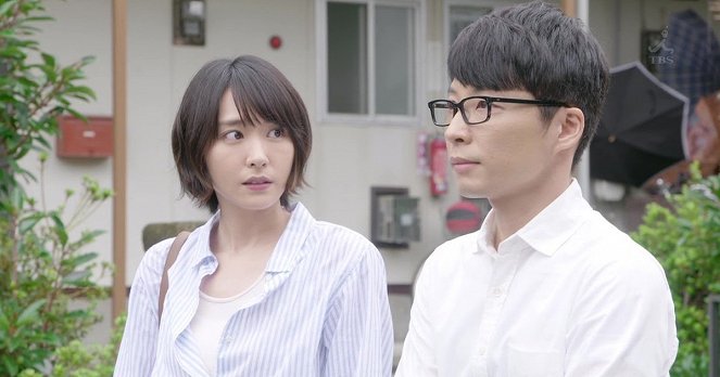 The Full-Time Wife Escapist - Van film - Jui Aragaki, Gen Hošino