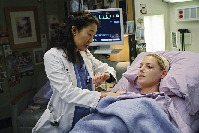 Grey's Anatomy - Season 5 - Sweet Surrender - Photos - Sandra Oh, Katherine Heigl