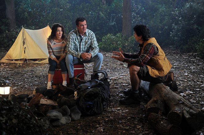 A semmi közepén - Season 3 - Kötelező nyaralás 2. rész - Filmfotók - Patricia Heaton, Neil Flynn, Ray Romano