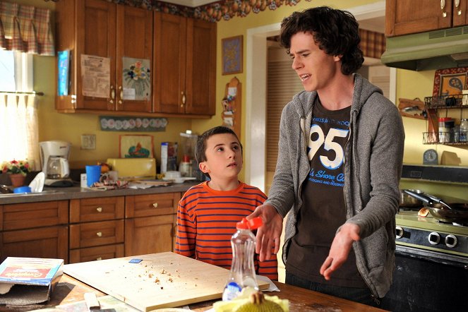 The Middle - The Map - Film - Atticus Shaffer, Charlie McDermott