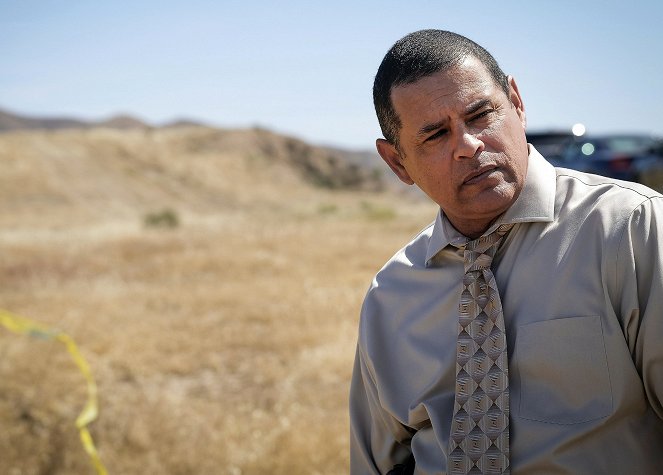 Major Crimes - Foreign Affairs - Film - Raymond Cruz