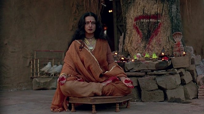 Kama Sutra: A Tale of Love - Van film - Rekha