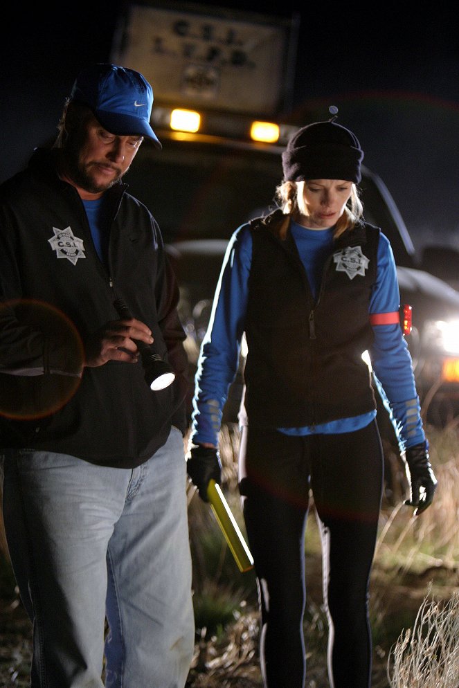 CSI: Crime Scene Investigation - Season 4 - Dead Ringer - Photos - William Petersen, Marg Helgenberger