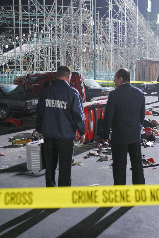 CSI: Crime Scene Investigation - Turn of the Screws - Van film