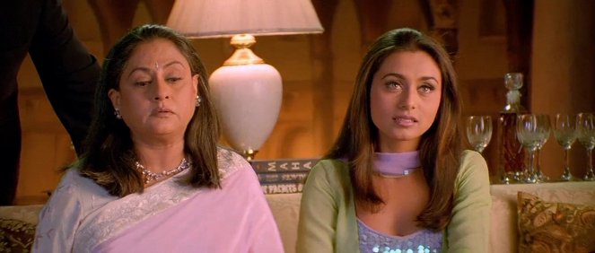 Někdy veselo někdy smutno - Z filmu - Jaya Bhaduri, Rani Mukherjee