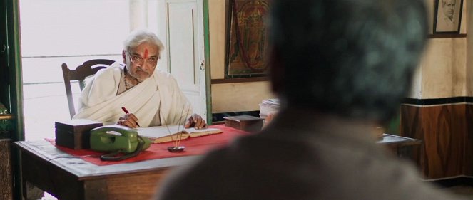 Mukti Bhawan - Kuvat elokuvasta