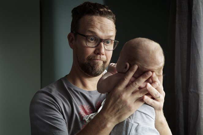 En man och en baby - Kuvat elokuvasta - Petteri Summanen