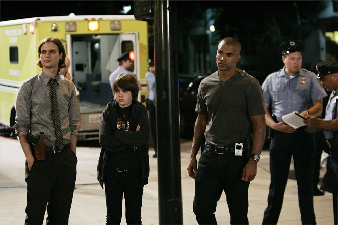 Criminal Minds - Season 3 - Seven Seconds - Photos - Matthew Gray Gubler, Shemar Moore