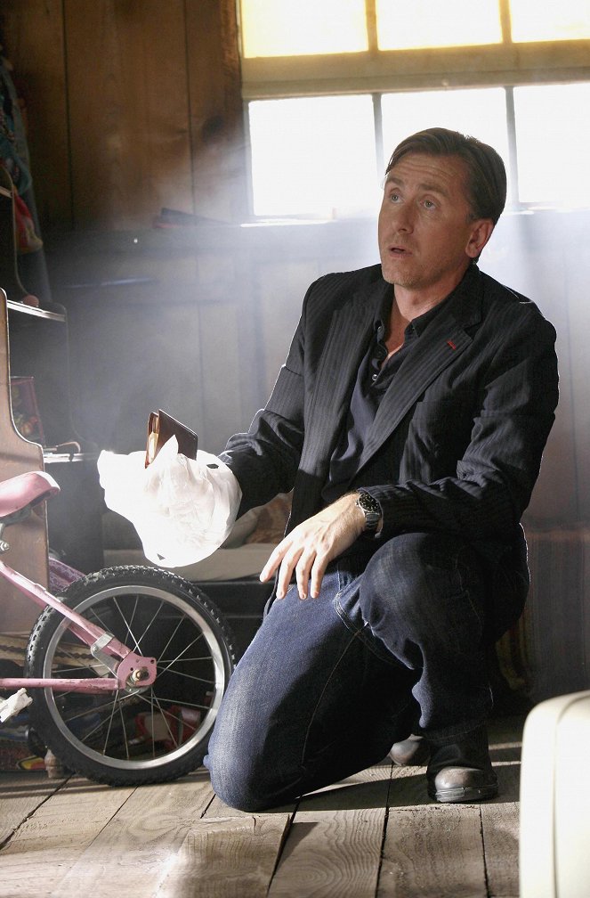 Lie to Me - The Core of It - Photos - Tim Roth