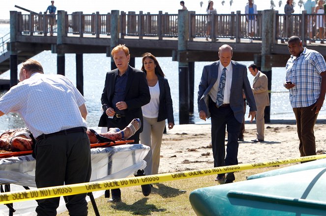 CSI: Miami - Season 10 - Dead Ringer - Photos - David Caruso, Eva LaRue, Rex Linn