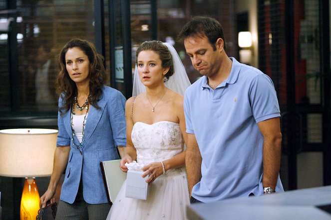 Private Practice - The Hard Part - Photos - Amy Brenneman, Paul Adelstein