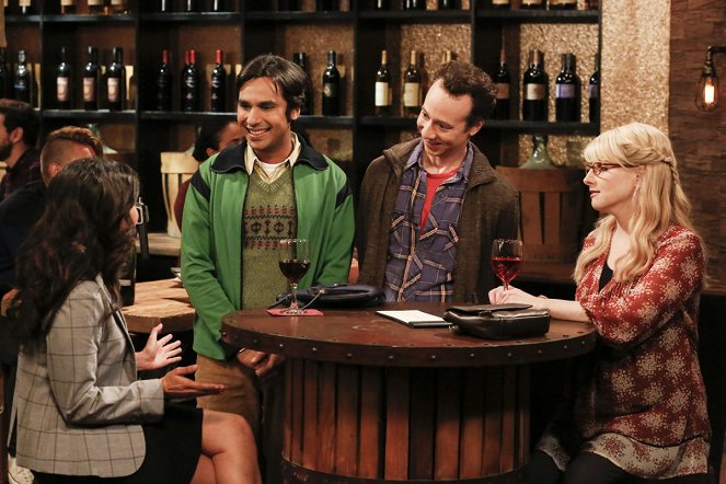 The Big Bang Theory - Season 11 - The Relaxation Integration - Photos - Kunal Nayyar, Kevin Sussman, Melissa Rauch