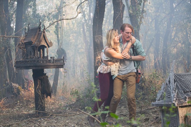 Ghost House - Photos - Scout Taylor-Compton, James Landry Hébert