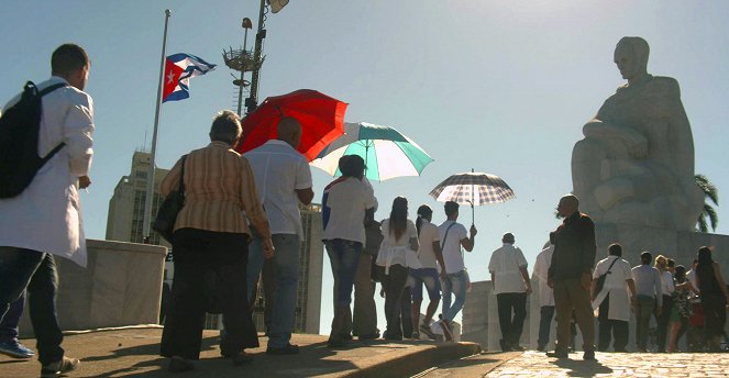 Kuba: Ostře sledovaný ostrov - Ráj na rozcestí - Z filmu