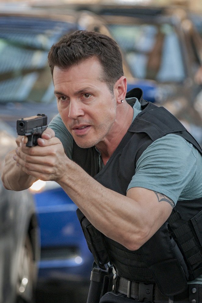 Policie Chicago - The Thing About Heroes - Z filmu - Jon Seda