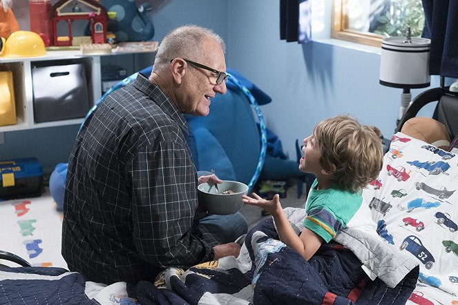 Modern Family - Catch of the Day - Van film - Ed O'Neill, Jeremy Maguire