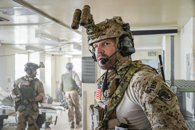 SEAL Team - Other Lives - Kuvat elokuvasta - David Boreanaz
