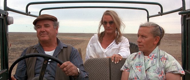 The Adventures of Priscilla, Queen of the Desert - Van film - Terence Stamp