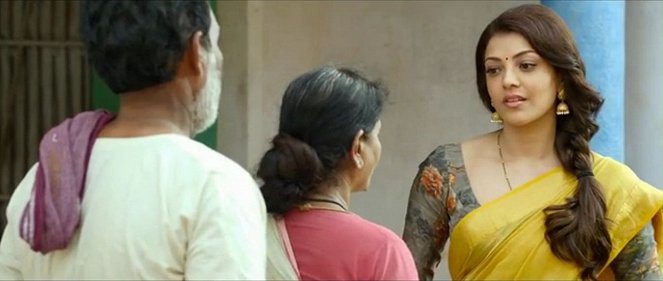 Naan Aanaiyittaal - Film - Kajol Agarwal