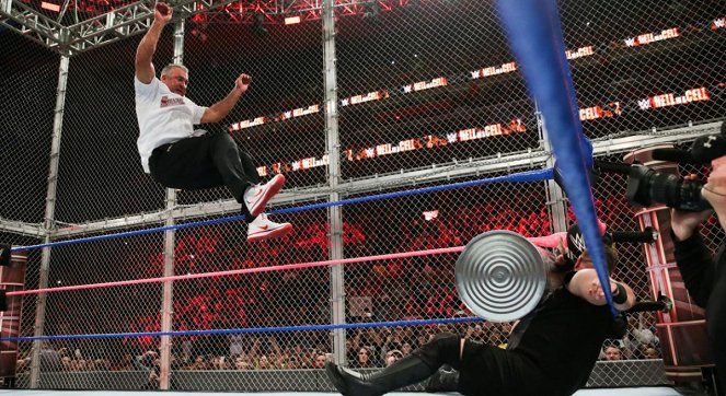 WWE Hell in a Cell - Van film - Shane McMahon