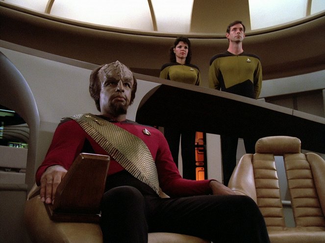 Star Trek: Az új nemzedék - Encounter at Farpoint - Filmfotók - Michael Dorn