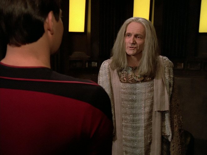 Star Trek: The Next Generation - Encounter at Farpoint - Van film - Michael Bell