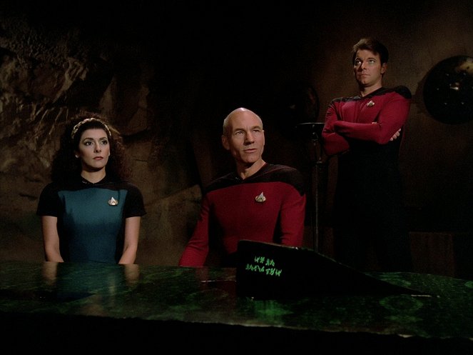 Star Trek: Nová generace - Střetnutí na Farpointu - Z filmu - Marina Sirtis, Patrick Stewart, Jonathan Frakes