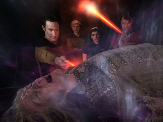 Star Trek - Das nächste Jahrhundert - Season 1 - Der Mächtige / Mission Farpoint - Filmfotos
