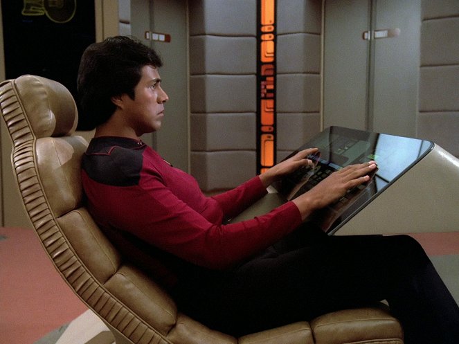 Star Trek: Az új nemzedék - Season 1 - Az emberiség nevében - Filmfotók
