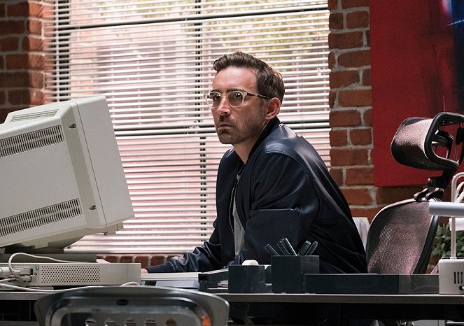 Halt and Catch Fire - Nowhere Man - Photos - Lee Pace