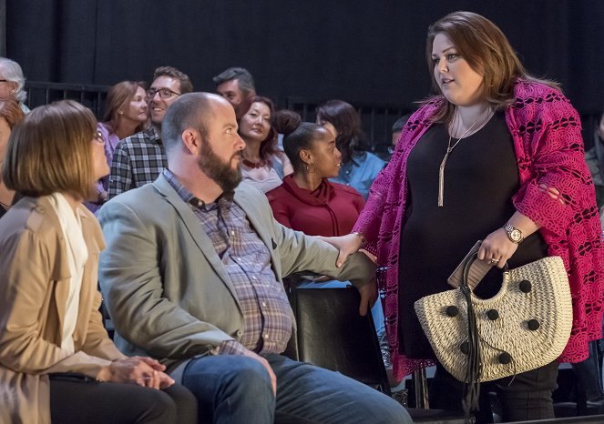 This Is Us - A Manny-Splendored Thing - Photos - Mandy Moore, Chris Sullivan, Chrissy Metz
