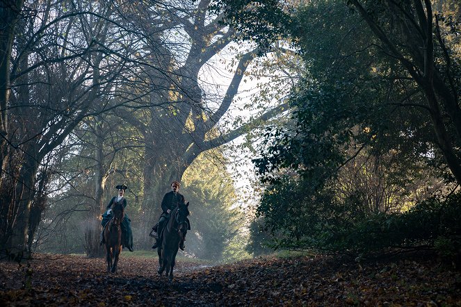 Outlander - Az idegen - Elvesztett dolgok - Filmfotók