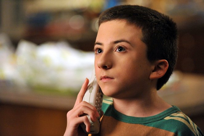 The Middle - The Guidance Counselor - Photos - Atticus Shaffer